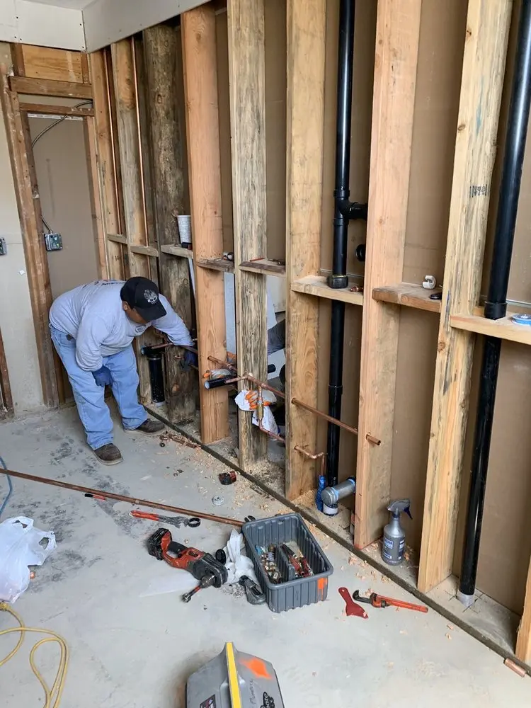 Commercial rough-in plumbing for Water Heater Replacement in Progreso